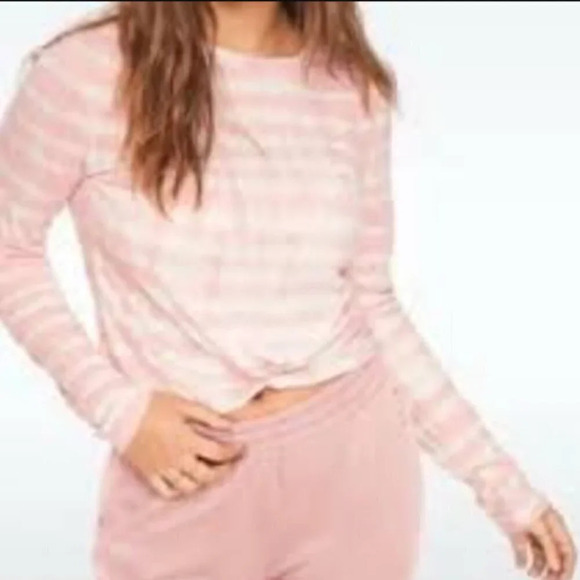 PINK Victoria's Secret Tie Dye Top - Picture 9 of 9